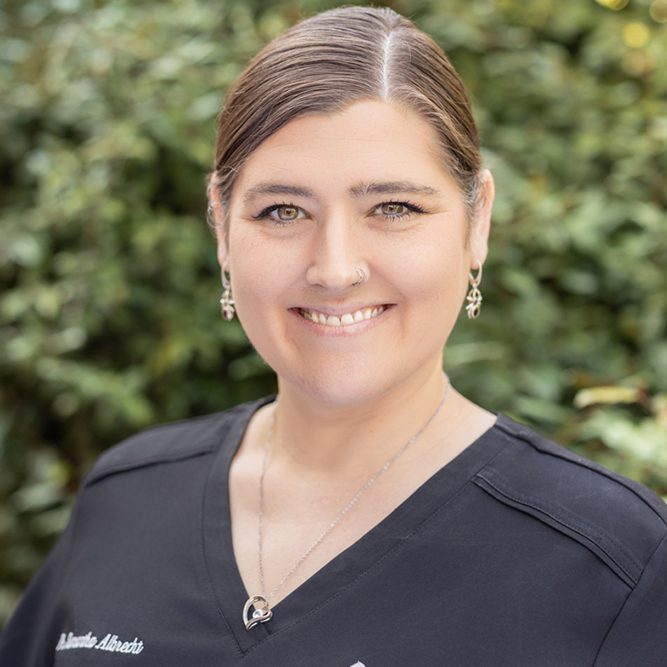 Dr Samantha Albrecht